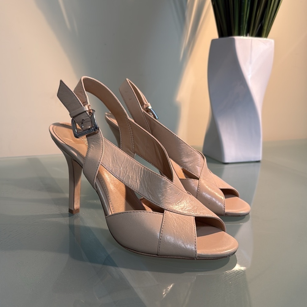 Michael Kors Becky Leather Slingback Sandals Size 9 Like New